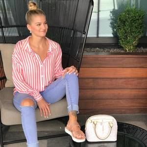 Meet your Posher, Holly